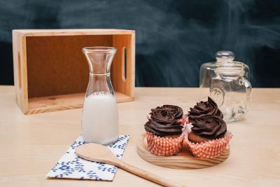 cupcakes on display