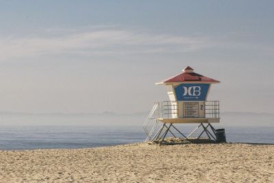 lifeguard stand at the beach