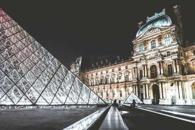 louvre entrance