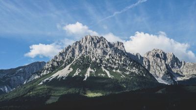 clouds hugging the mountains