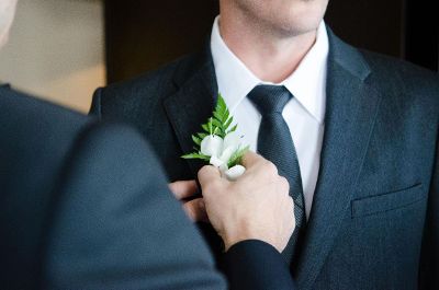 placing a boutonniere