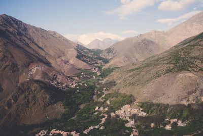 brown mountain range