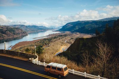 roadtrip through beautiful scenery