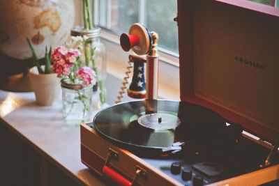 antique record player and phone