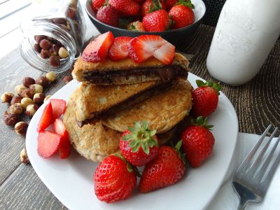 nutella filled pancakes with strawberries