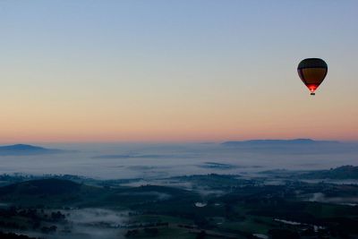 floating hot air balloon ride