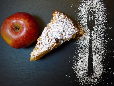 apple and a pie