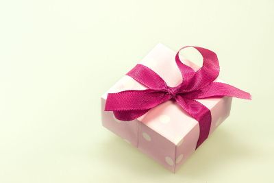 pink gift box