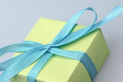 green box with blue ribbon