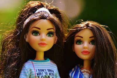 fashion dolls with brown hair