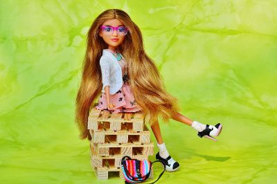 barbie on crates