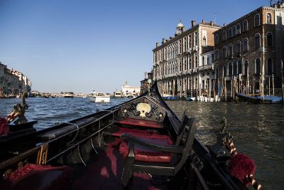 small boat in city