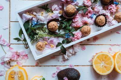 elegant candy presentation