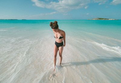 girl in black bikini