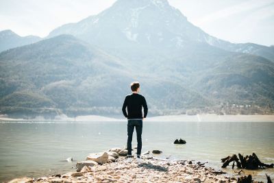 man seeing the mountain