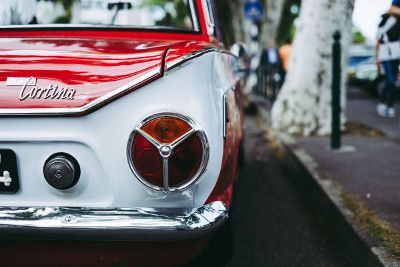 red classic cortina