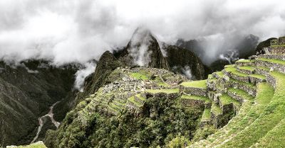 mountain view of machu pichu