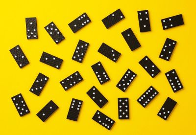 dominoes laid out