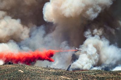 plane putting out fire